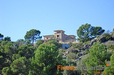 Majestic newly built villa in Mediterranean style, in Camp de Mar