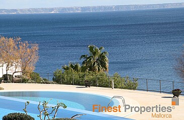Very clean 3 bedroom apartment in first sea line, Sol de Mallorca