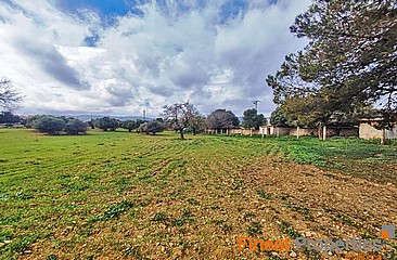 Attention investors!! Plot of land on the outskirts of Palma with 411,000m² for apartment complex for sale