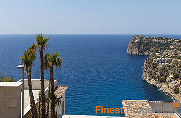 Contemporary villa for sale in a spectacular location on Cala Llamp - Porto d´Andratx