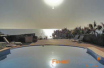 Dreamlike Mediterranean villa in 1st sea line with views on the Malgrats islands in Santa Ponsa