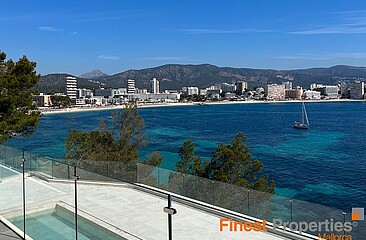 Modern new built villa for sale on the first sea line in Cala Vinyas