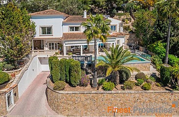 Newly renovated single-family villa for sale in Costa den Blanes