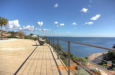 4 bed room apartment in popular residential complex of Sol de Mallorca for rent